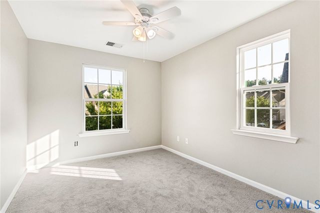 8926 Ringview Dr, Mechanicsville, VA 23116