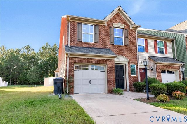 8926 Ringview Dr, Mechanicsville, VA 23116