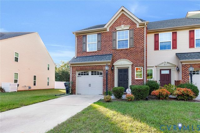 8926 Ringview Dr, Mechanicsville, VA 23116