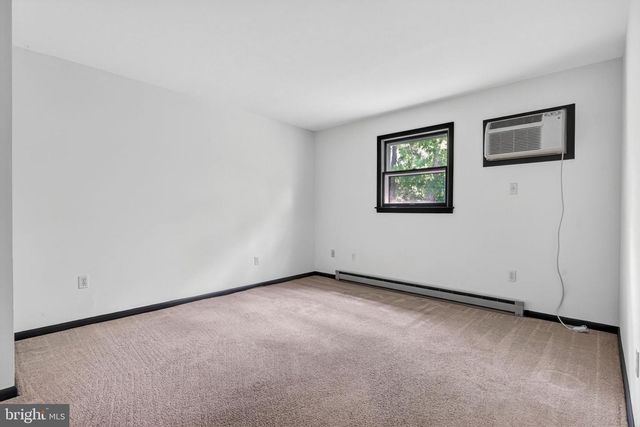 216 MARION AVE, Carlisle, PA 17013