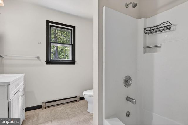 216 MARION AVE, Carlisle, PA 17013