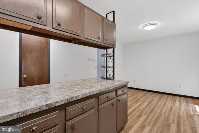 216 MARION AVE, Carlisle, PA 17013
