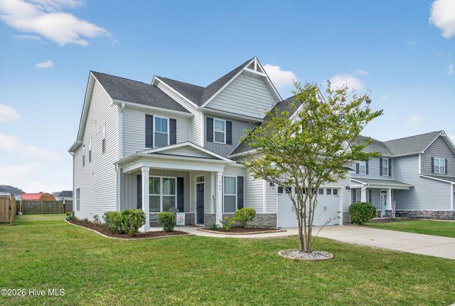 745 Heartwood Drive, Winnabow, NC 28479