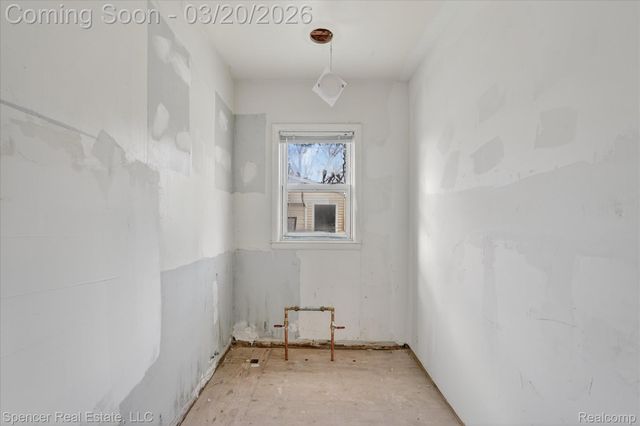 1336 E Long Lake Road, Troy, MI 48085