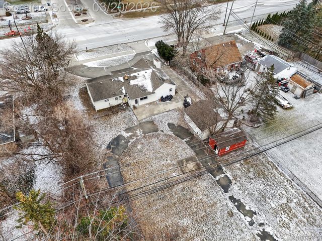 1336 E Long Lake Road, Troy, MI 48085