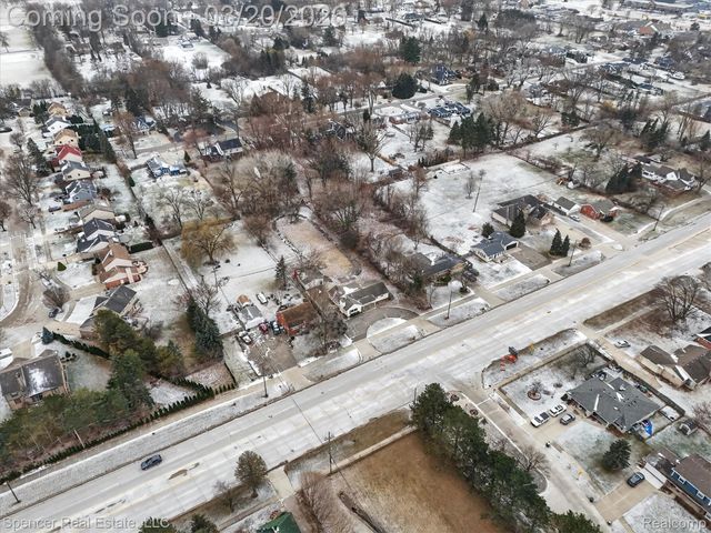 1336 E Long Lake Road, Troy, MI 48085