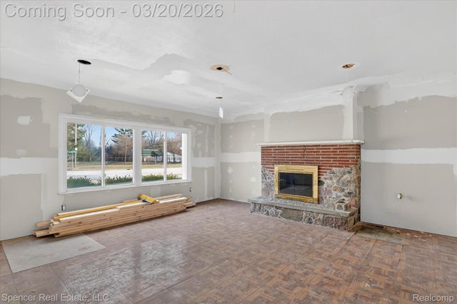 1336 E Long Lake Road, Troy, MI 48085