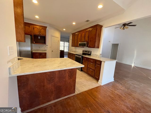 155 Rocky Way, Williamson, GA 30292