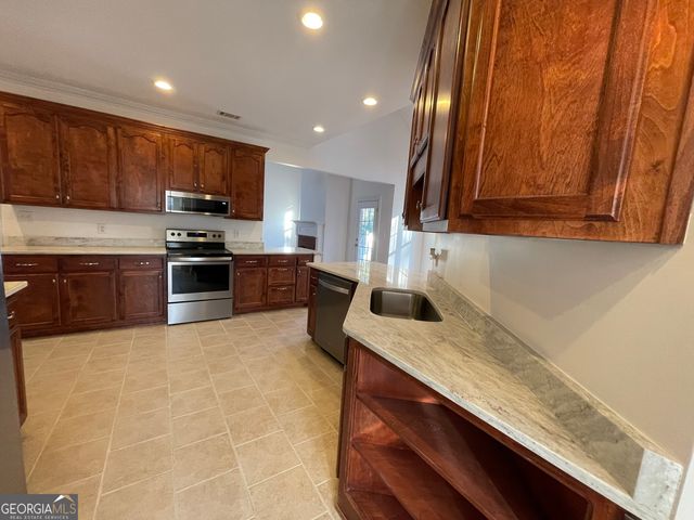 155 Rocky Way, Williamson, GA 30292