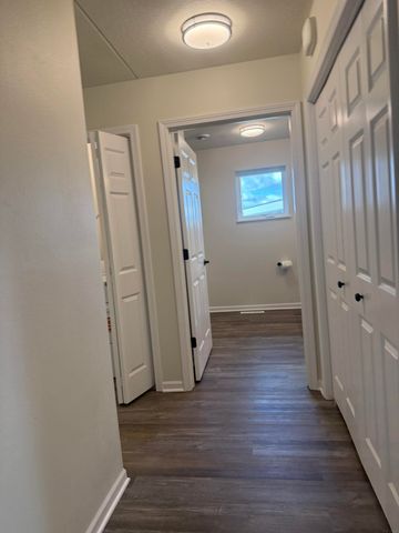 103 North Street, Urbana, IA 52345