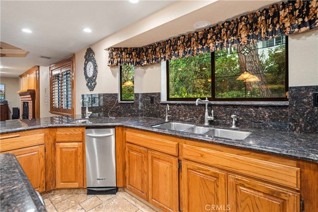 41540 Nonpareil Drive, Palmdale, CA 93551