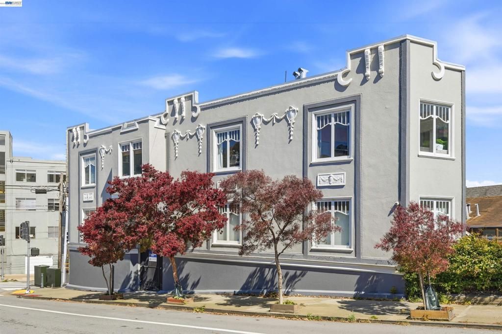 Image 4 of property listing at 2811 Market St, San Francisco, CA 94114