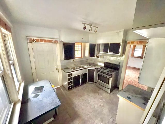 720 Lafayette Street, Easton, PA 18042