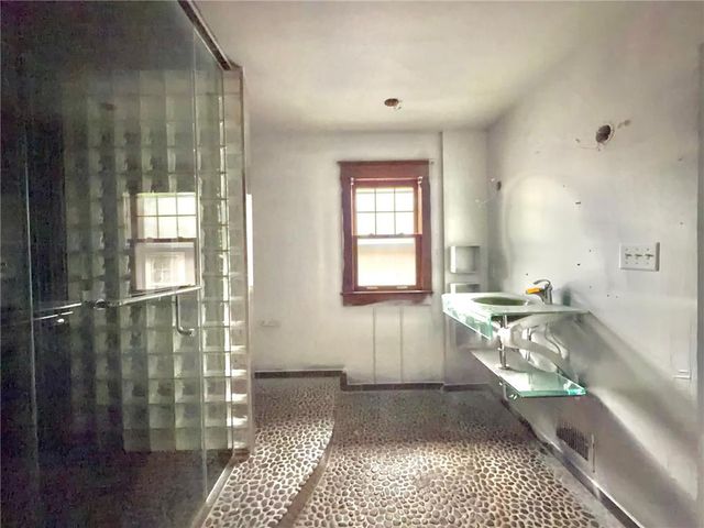 720 Lafayette Street, Easton, PA 18042