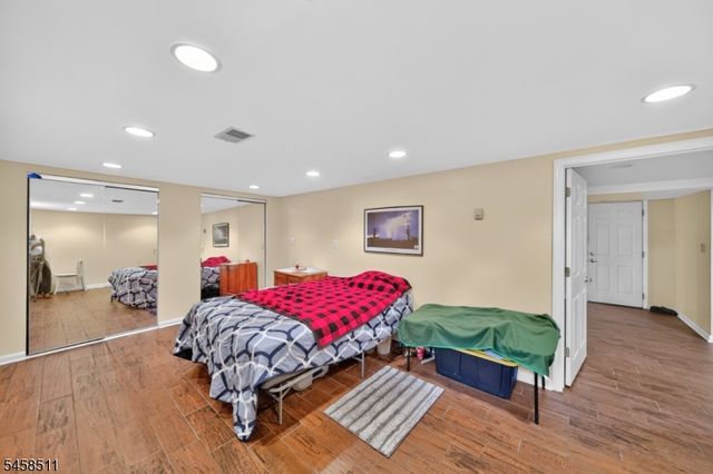 47 Albert Ave, Edison Twp., NJ 08837