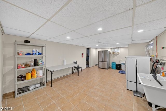 47 Albert Ave, Edison Twp., NJ 08837