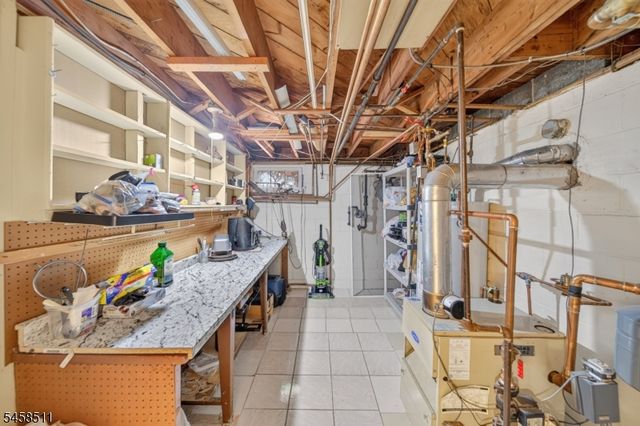 47 Albert Ave, Edison Twp., NJ 08837