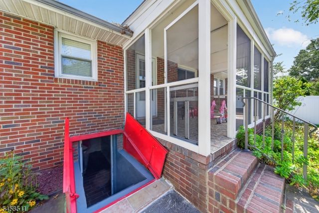 47 Albert Ave, Edison Twp., NJ 08837