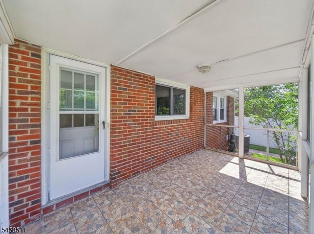 47 Albert Ave, Edison Twp., NJ 08837