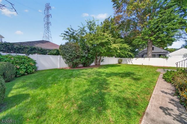47 Albert Ave, Edison Twp., NJ 08837