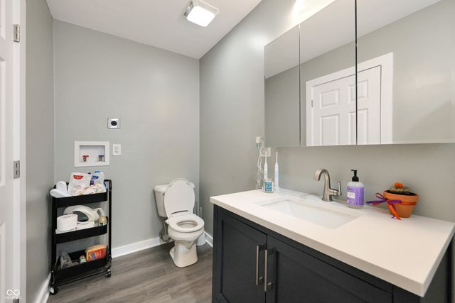 140 N 4th Avenue, Beech Grove, IN 46107