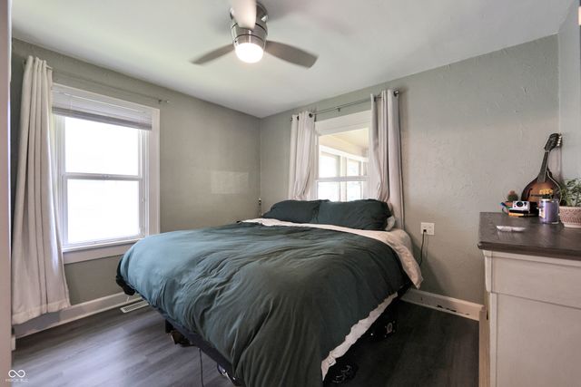 140 N 4th Avenue, Beech Grove, IN 46107