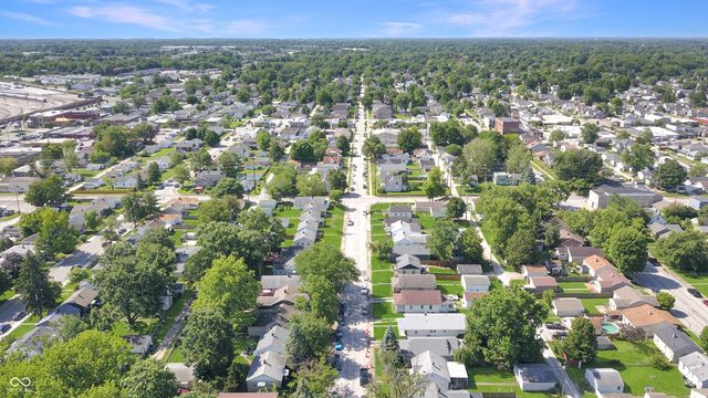 140 N 4th Avenue, Beech Grove, IN 46107