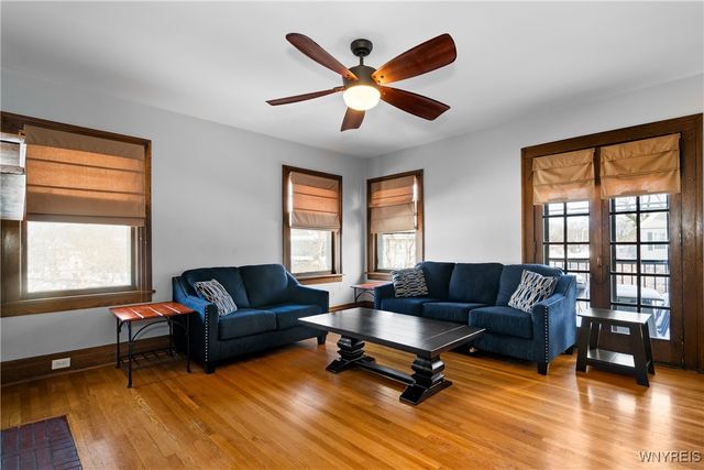 476 Crescent Avenue, Buffalo, NY 14214