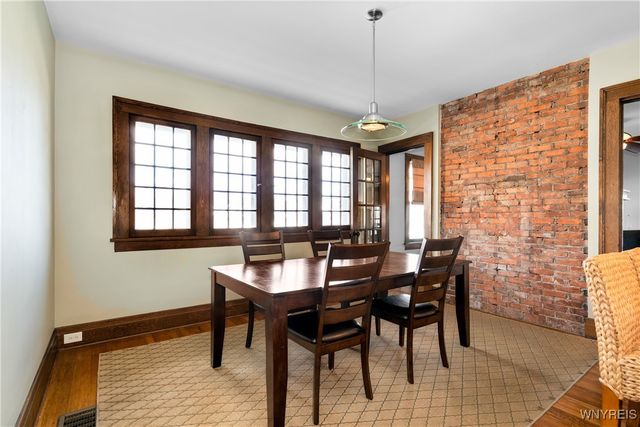 476 Crescent Avenue, Buffalo, NY 14214