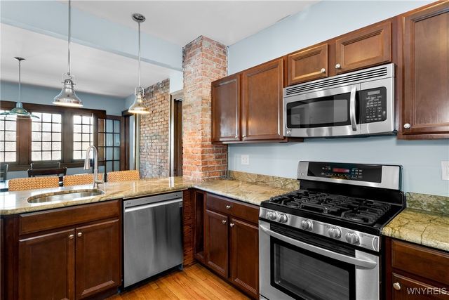 476 Crescent Avenue, Buffalo, NY 14214