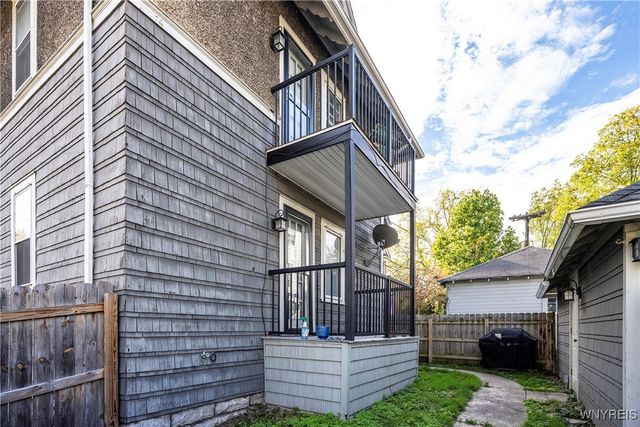 476 Crescent Avenue, Buffalo, NY 14214