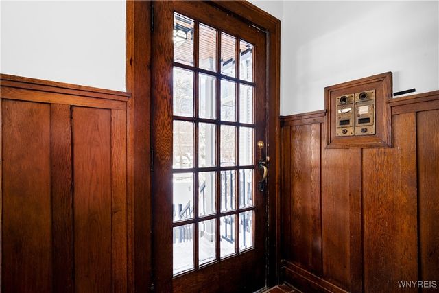 476 Crescent Avenue, Buffalo, NY 14214