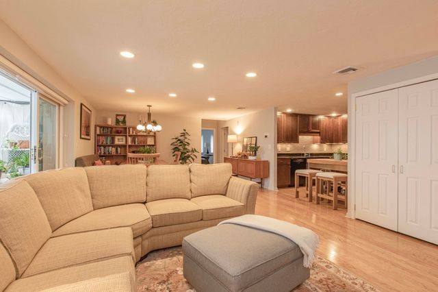 40 Greenleaf Street 101, Quincy, MA 02169