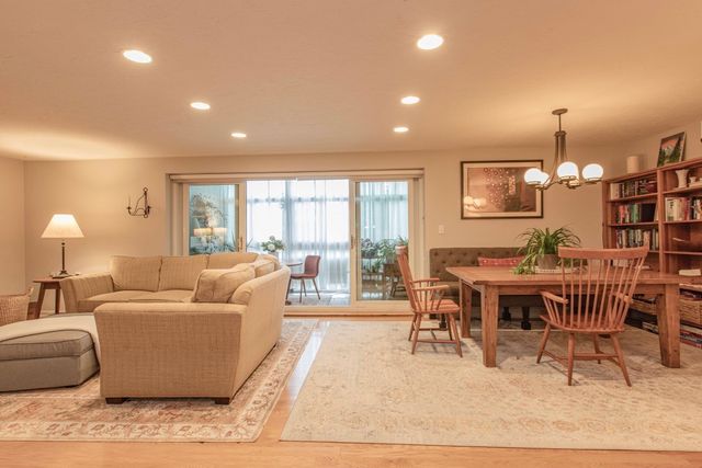40 Greenleaf Street 101, Quincy, MA 02169