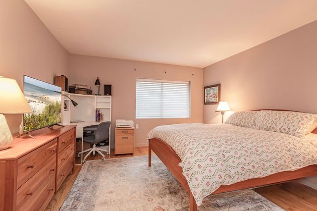 40 Greenleaf Street 101, Quincy, MA 02169