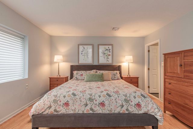 40 Greenleaf Street 101, Quincy, MA 02169