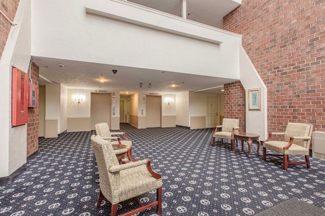 40 Greenleaf Street 101, Quincy, MA 02169