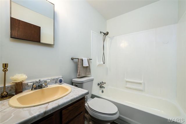 3710 Berger Avenue, St Louis, MO 63109