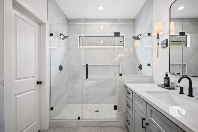 10135 Kerrwood Lane, Houston, TX 77080