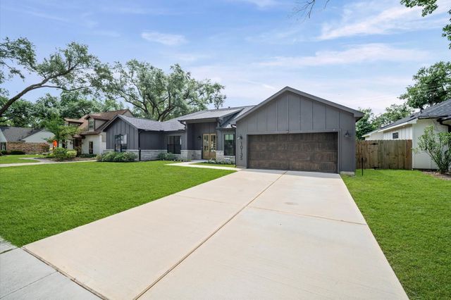 10135 Kerrwood Lane, Houston, TX 77080
