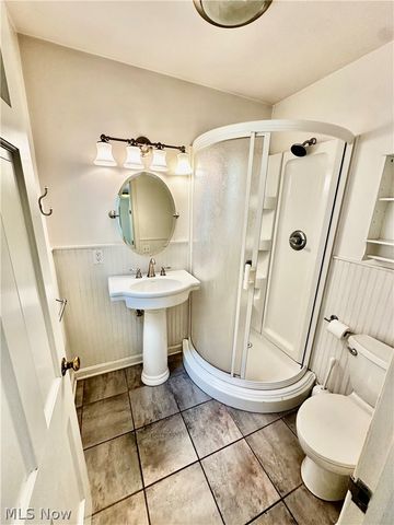 1160 Lisa Ann Drive, Akron, OH 44313
