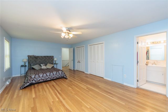 1160 Lisa Ann Drive, Akron, OH 44313