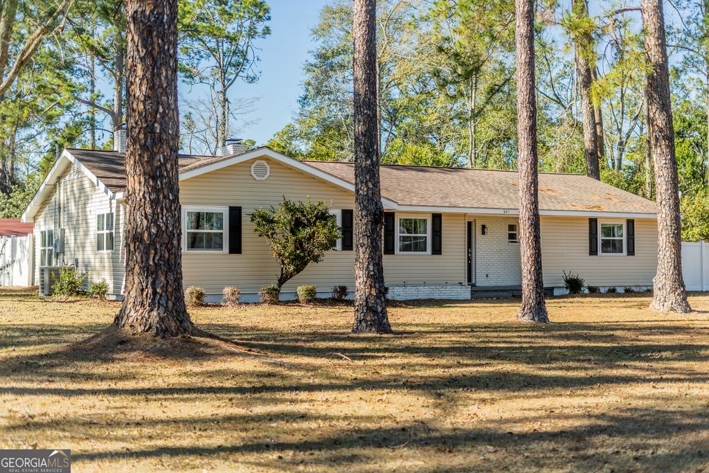 901 City Boulevard, Waycross, GA 31501