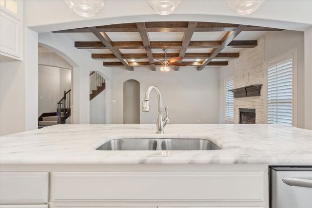 10708 Francis Drive, Waco, TX 76712