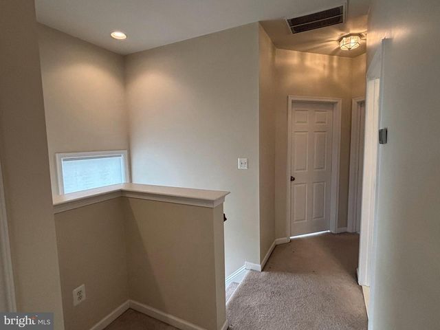 301 KLEE DR, Martinsburg, WV 25403