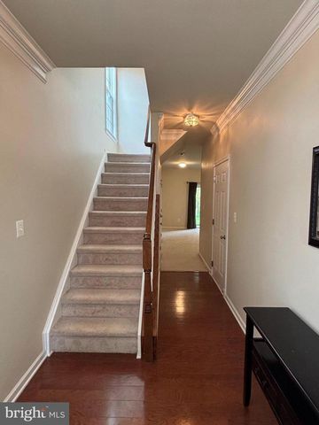 301 KLEE DR, Martinsburg, WV 25403