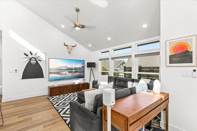 1259 Hagen Way, Ashland, OR 97520