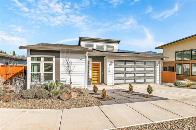 1259 Hagen Way, Ashland, OR 97520