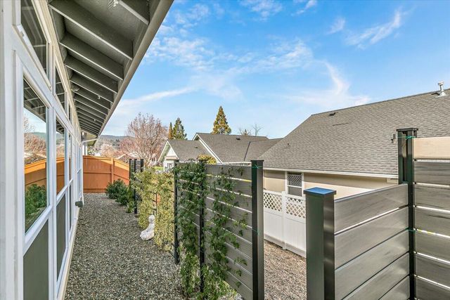 1259 Hagen Way, Ashland, OR 97520