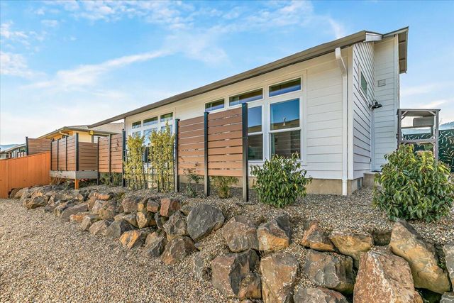 1259 Hagen Way, Ashland, OR 97520